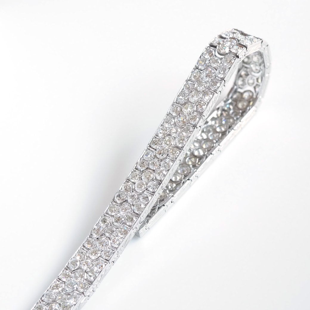 アンティークジュエリー ブレスレット 彫刻装飾 ダイヤモンド プラチナ アンティークブレスレット