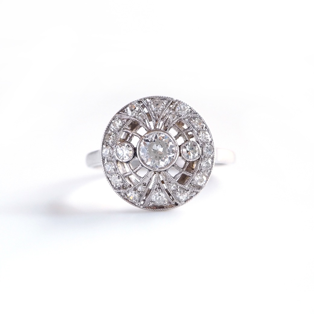 アンティークジュエリー アンティークリング ダイヤモンド