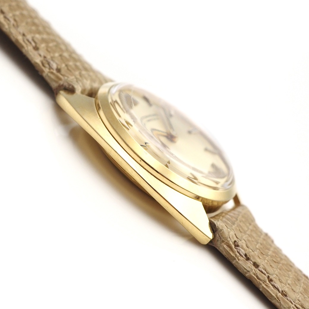 アンティークウォッチ IWC ゴールドダイヤル ラウンドYGケース