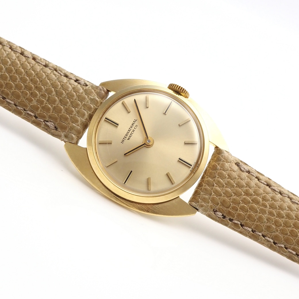 アンティークウォッチ IWC ゴールドダイヤル ラウンドYGケース