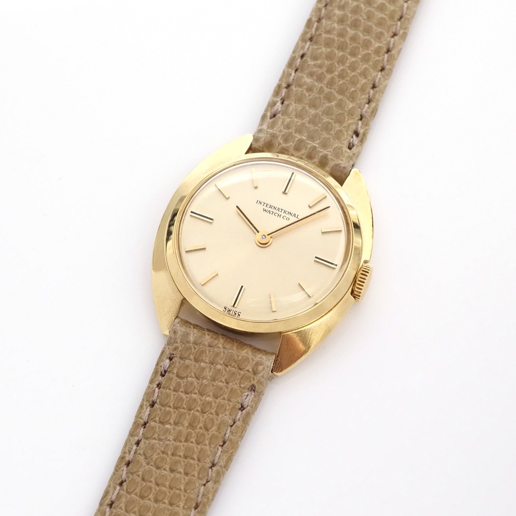 アンティークウォッチ IWC ゴールドダイヤル ラウンドYGケース