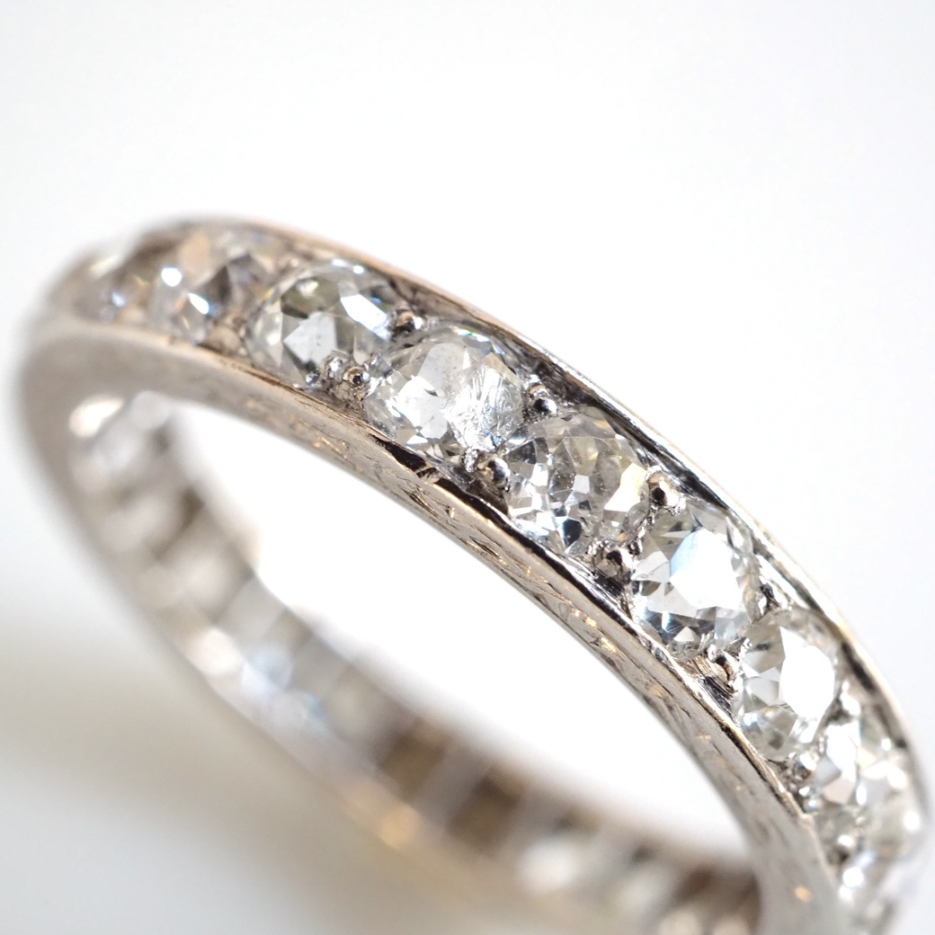 アンティークジュエリー リング ダイヤモンド 彫刻装飾 エタニティ アンティークリング