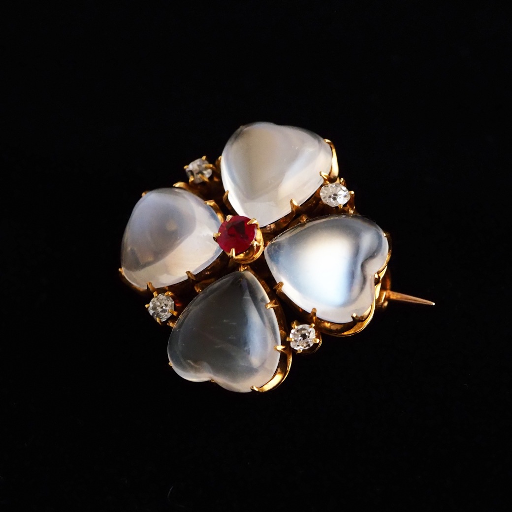 アンティークジュエリー ブローチ クローバーモチーフ ムーンストーン アンティークブローチ