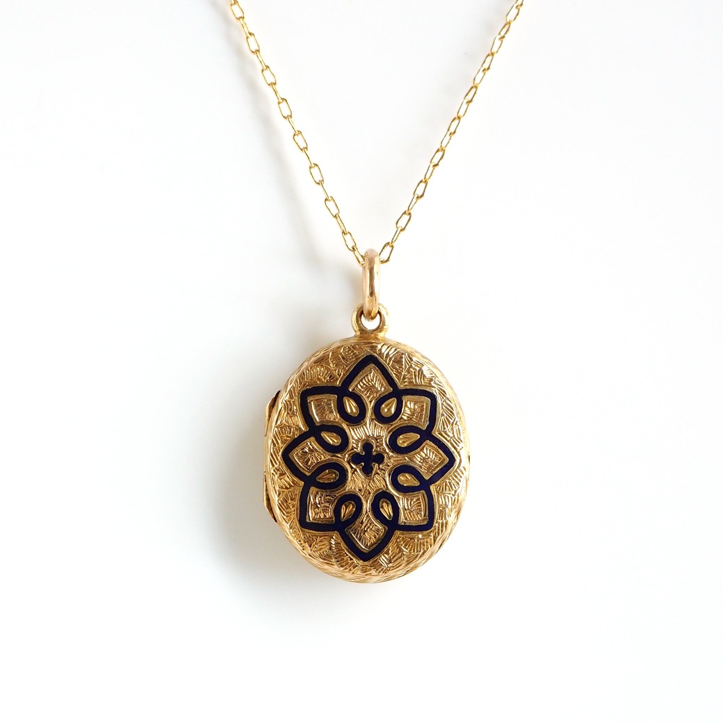 アンティークジュエリー ネックレス エナメル装飾 ゴールド アンティーク ロケットペンダント