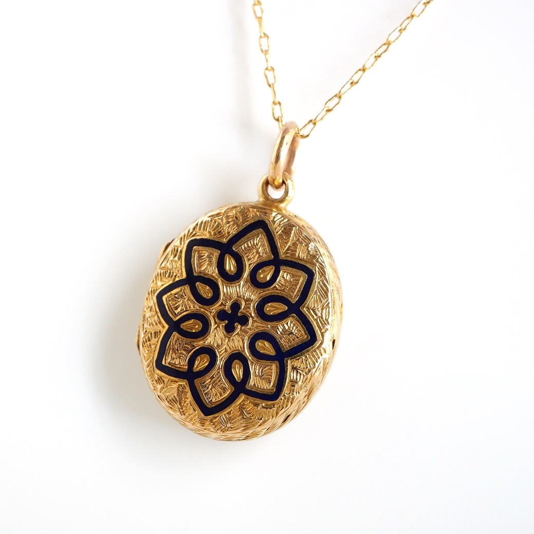 アンティークジュエリー ネックレス エナメル装飾 ゴールド アンティーク ロケットペンダント