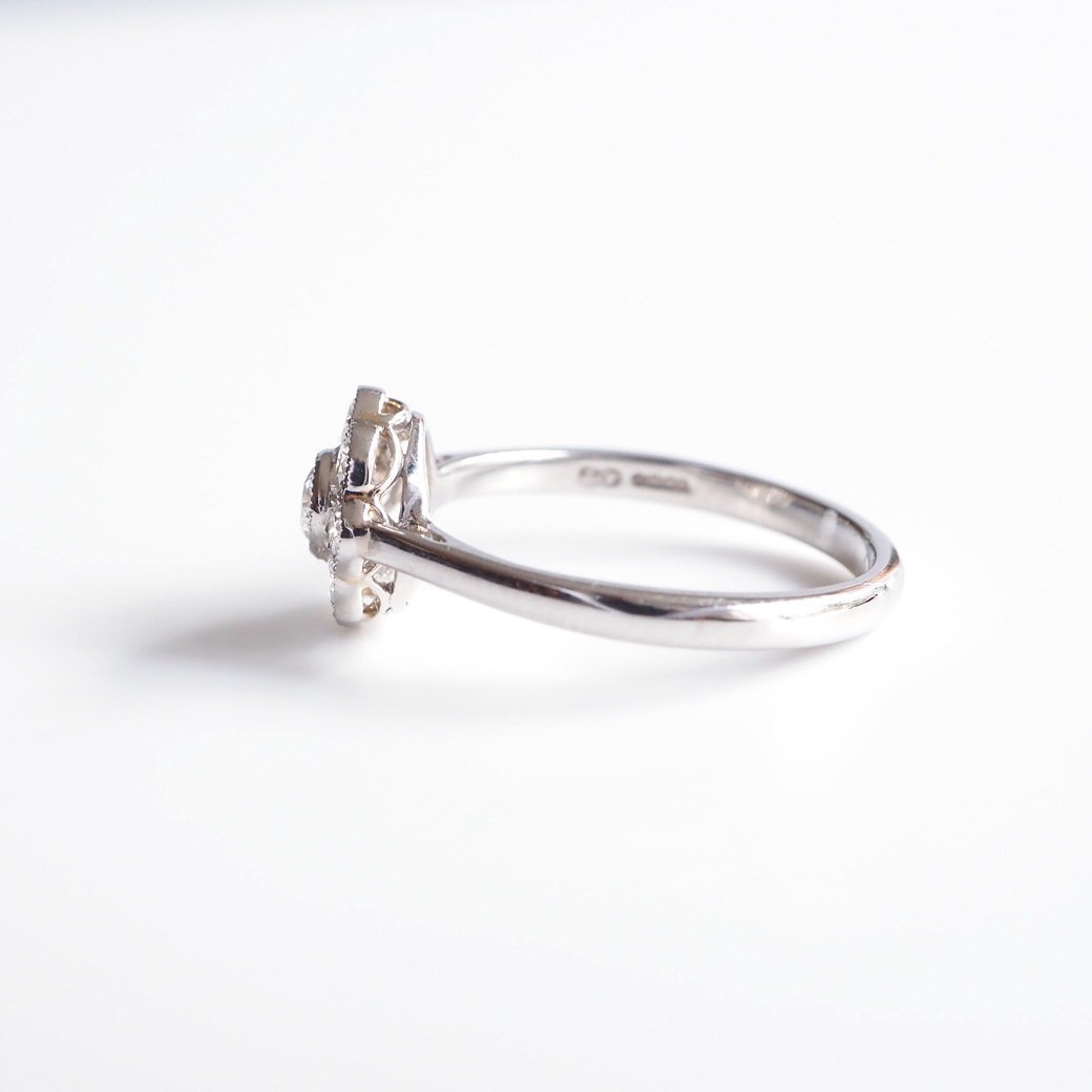 アンティークジュエリー リプロダクション City of London シティオブロンドン ダイヤモンド クラスターリング