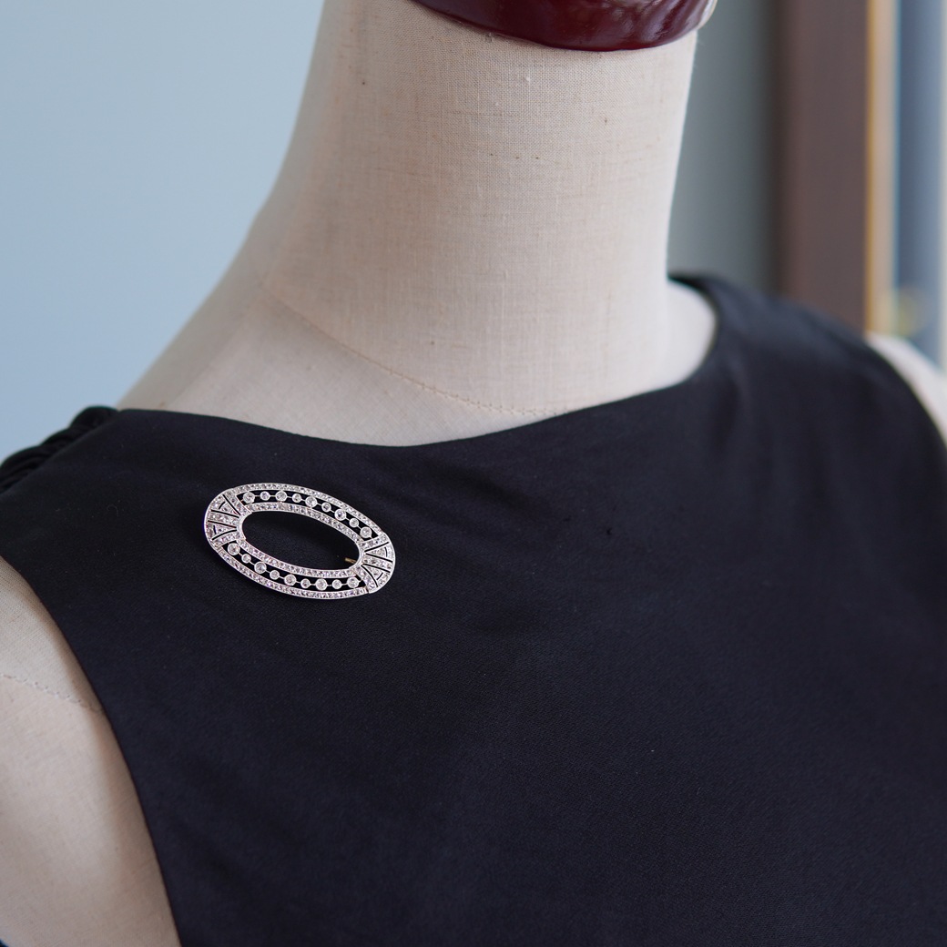 アンティークジュエリー ブローチ ダイヤモンド オーバルサークル アンティークブローチ