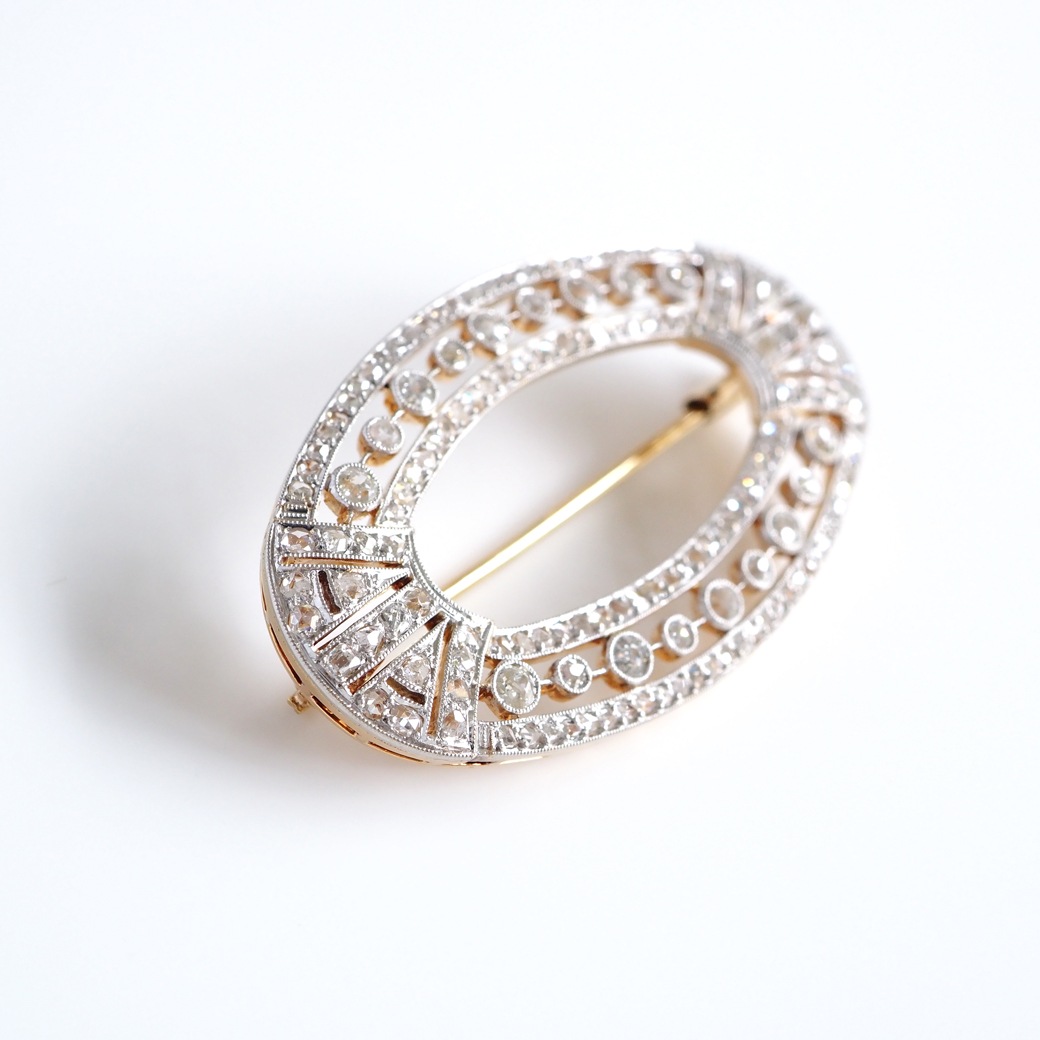 アンティークジュエリー ブローチ ダイヤモンド オーバルサークル アンティークブローチ