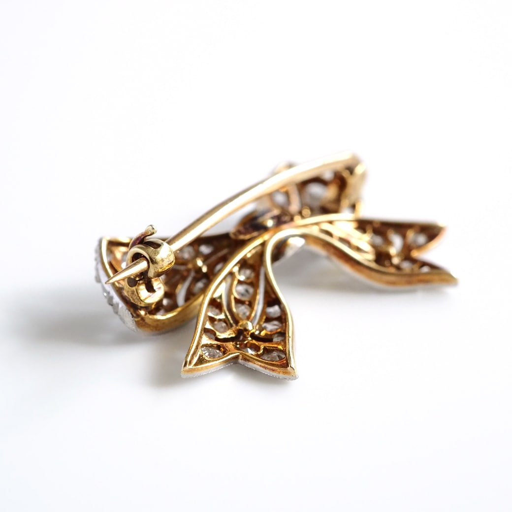 アンティークジュエリー ブローチ リボンモチーフ ダイヤモンド アンティークブローチ BOX付