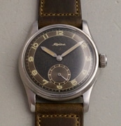 アルピナ ブラックダイヤル