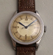 フラットベゼル