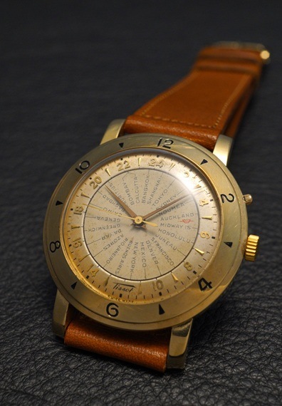 美品 TISSOT ナビゲーター3000 タッチセンサー ワールドタイム 美品 腕時計 TISSOT ナビゲーター3000 タッチセンサー ワールドタイム