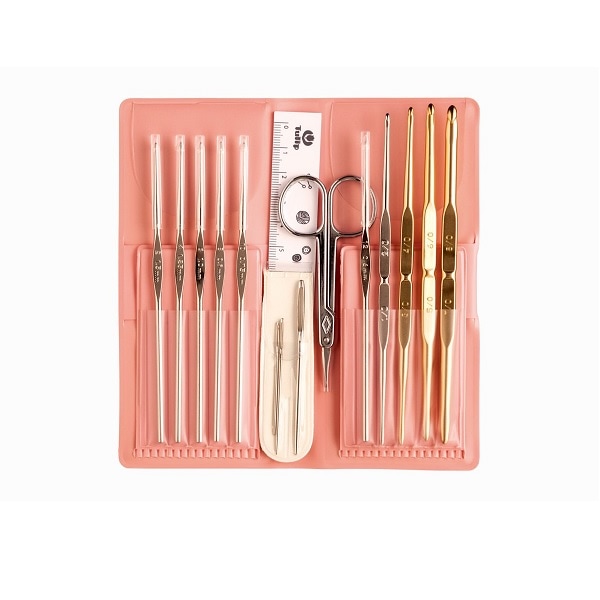 Clover かぎ針 セット かぎ針 10本 とじ針 3本 ミニはさみ ニットゲージ かぎ針ケース 43-405 Clover かぎ針 セット かぎ針 10本 とじ針 3本 ミニはさみ ニット