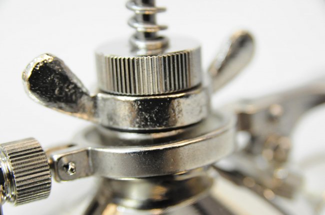 クラマタ産業 最高級卓上手押噴霧器 小型 水・薬品 兼用 | メーカー