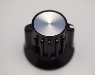 タキイ電器 自動アイロン 交換部品 サーモ用ツマミ 黒色ベーク｜洋裁 