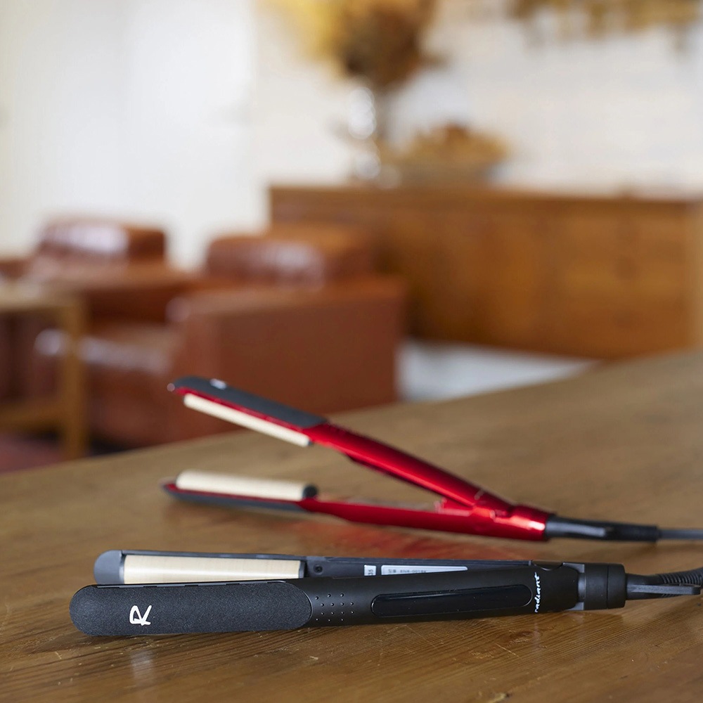 【radiant】ラディアント シルクプロアイロン R 赤 ｜BNR-001/正規品