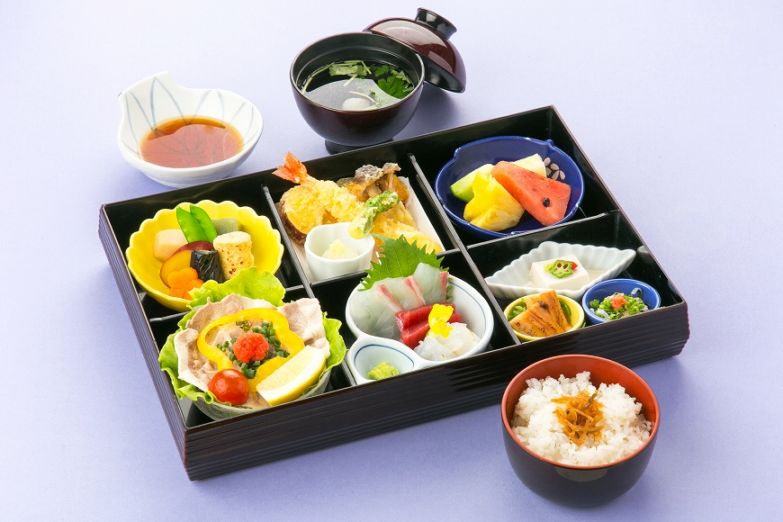 普通のお弁当│懐石弁当　牡丹（ぼたん）