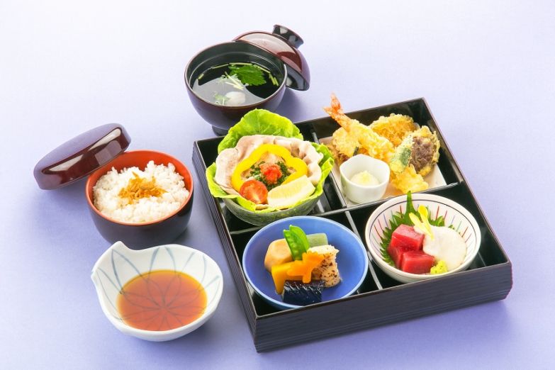 普通のお弁当│懐石弁当 花梨(かりん)