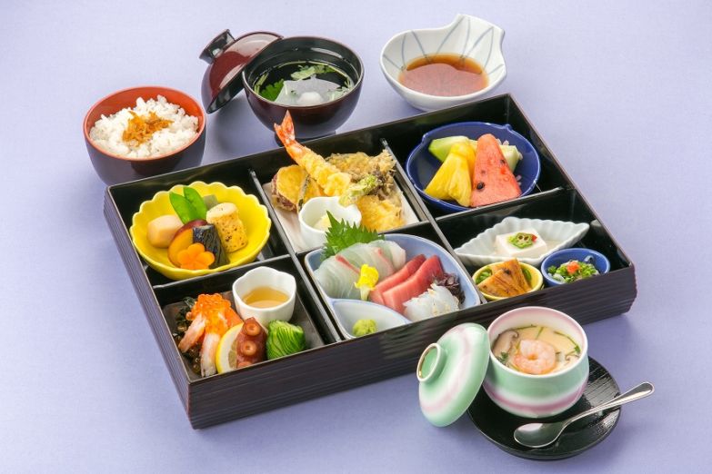 普通のお弁当│懐石弁当　椿（つばき）