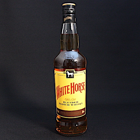 �ۥ磻�ȥۡ��� �ե����󥪡���� 700ml