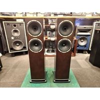 中古品Numark N-WAVE580L パワードスピーカー　モニタースピーカー Amazon | Numark アンプ内蔵 DJモニタースピーカー LEDの光が