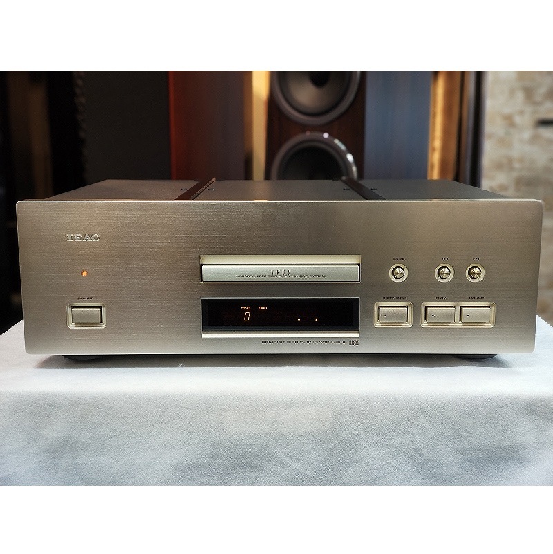 中古品】TEAC VRDS-25XS ※送料無料《北海道・沖縄・離島を除く》 | CD