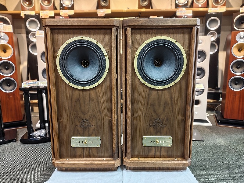 TANNOY Stirling　HW スピーカー　ペア TANNOY タンノイ Stirling HW スピーカー ペア 鍵付 - 中古オーディオ