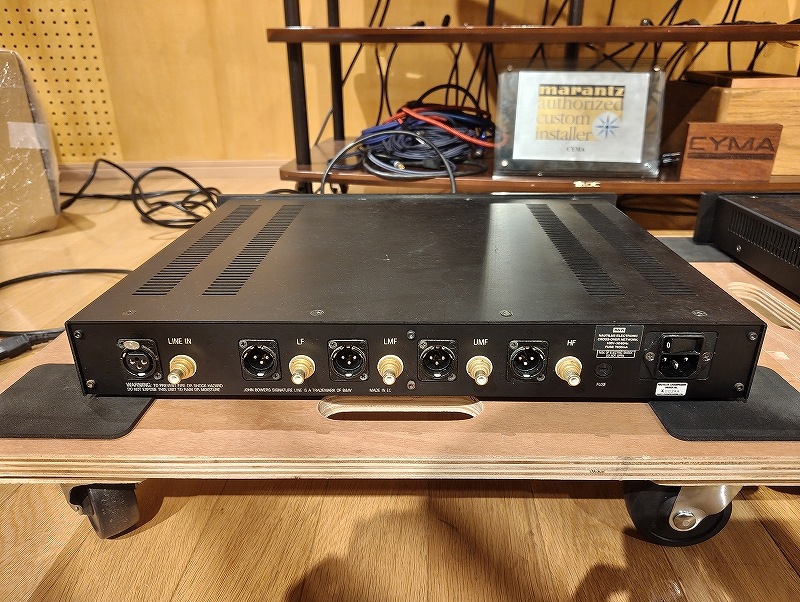 ������ʡ�B&W Nautilus (�ڥ�)������ã������������������