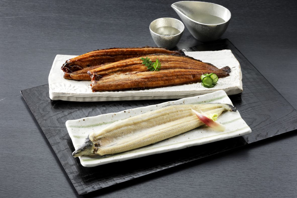 【TS CUBIC SHOPPING限定セット】四万十うなぎ究極の食べ比べ4尾セット（蒲焼き・白焼き・藁焼き・塩うなぎ）　※しまんとのお米（2合）+オリジナル出汁ドリップ2個付き　※この商品は他の商品と同梱できません