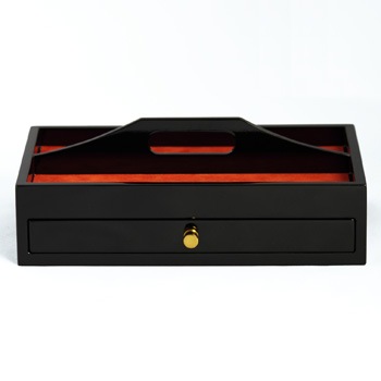 �����С��ʥ������ʹ���