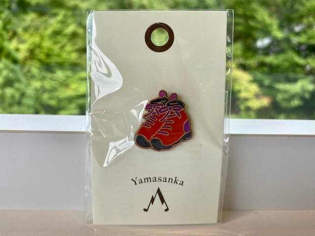 ��Yamasanka��Pins ���塼��