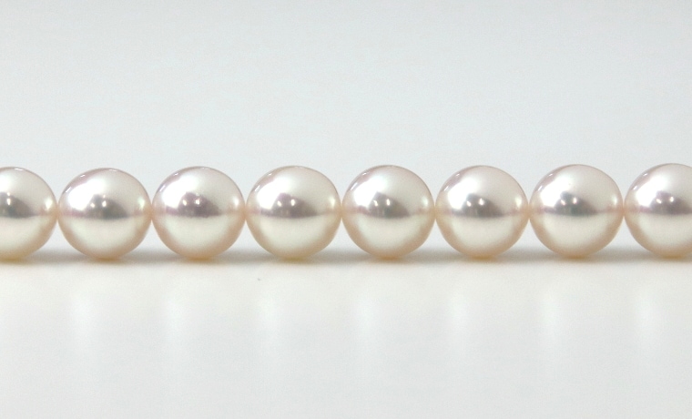 アコヤ真珠天女ネックレス【大きさ8.5-9.0㎜・44㎝】＜300830UW