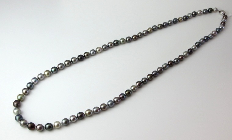 ひ710超美品　大玉　黒蝶真珠ネックレス セミラウンド 11.0-13.6mm ひ710超美品 大玉 黒蝶真珠ネックレス セミラウンド 11.0-13.6mm