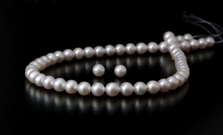 �����俿����̥ͥå��쥹���礭��7.5-8.0�С�Ĺ��43�ѡ����٤륤���󥰡��ԥ������åȡ�37492��