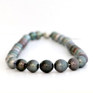 SVタヒチ産黒蝶真珠マルチカラーネックレス【大きさ11.1-13.9mm・長さ46cm】＜330-15＞