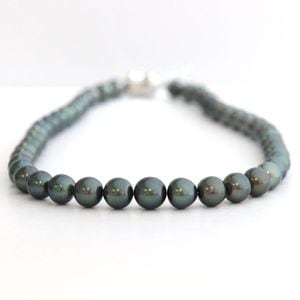 SVタヒチ産黒蝶真珠ネックレス【大きさ8.0-10.8mm・長さ43.5cm】＜340-19＞