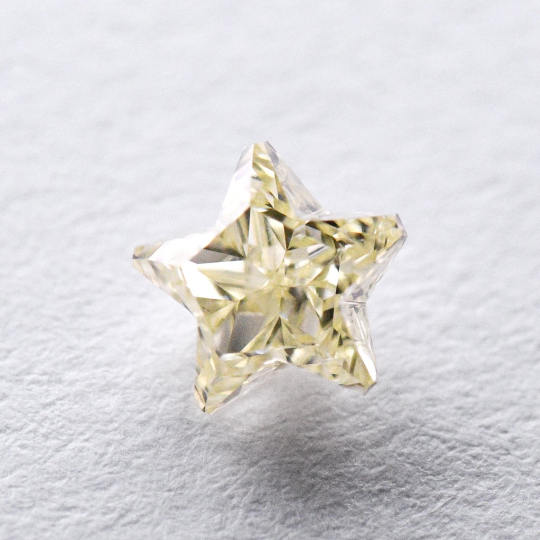 星のダイヤモンド ルース 0.200ct, Light Yellow, VVS-2(星型ダイヤモンド)
