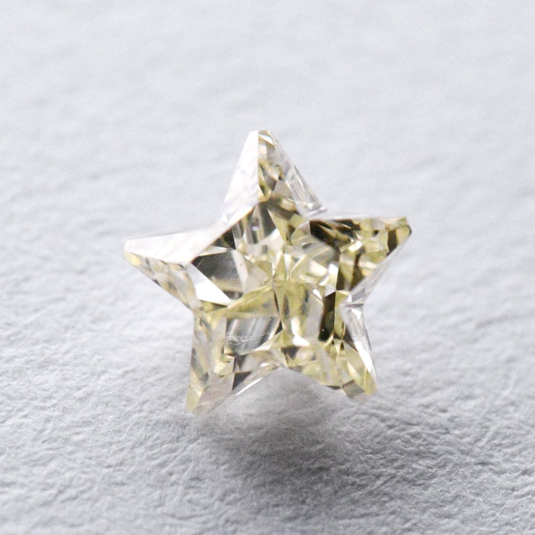 星のダイヤモンド ルース 0.203ct, Light Yellow, VS-2(星型ダイヤモンド)