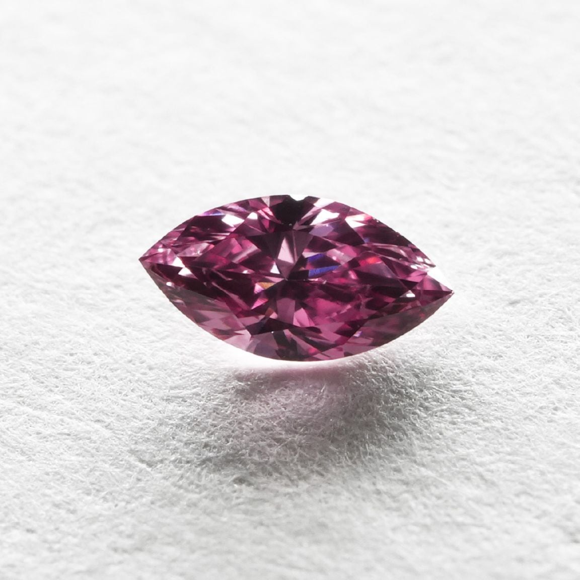 【アーガイル証明書付き】ピンクダイヤモンドルース 0.08ct / Fancy Vivid Purplish Pink(2PP) / VS-2