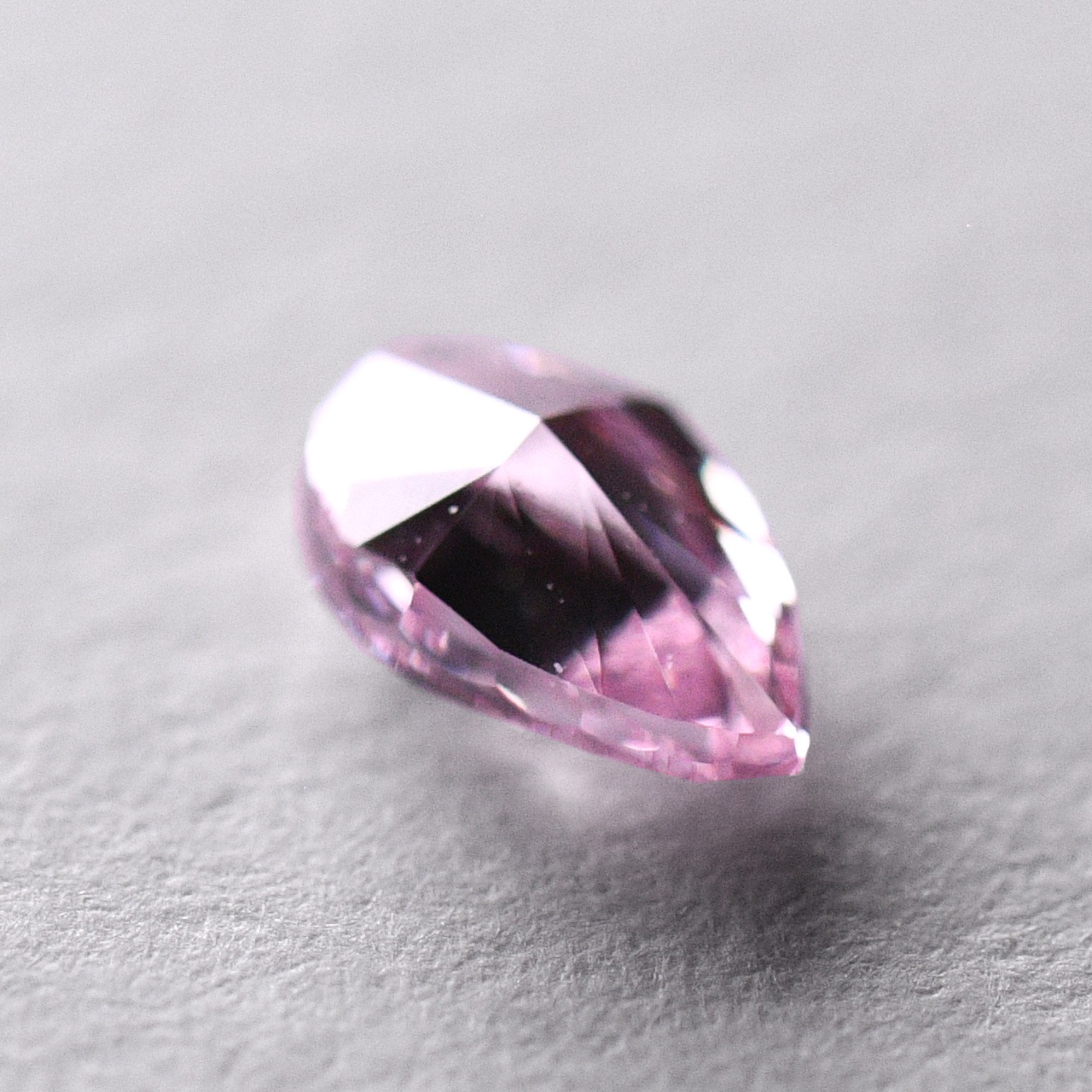 ピンクダイヤモンドルース0.133ct, Fancy Purplish Pink, VS-2, Pear 