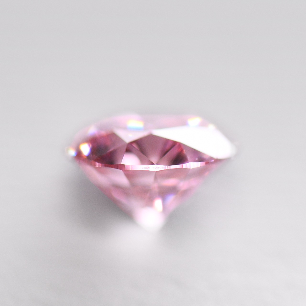【アーガイル証明書付き】ピンクダイヤモンドルース0.261ct / Fancy Intense Pink / VVS-1