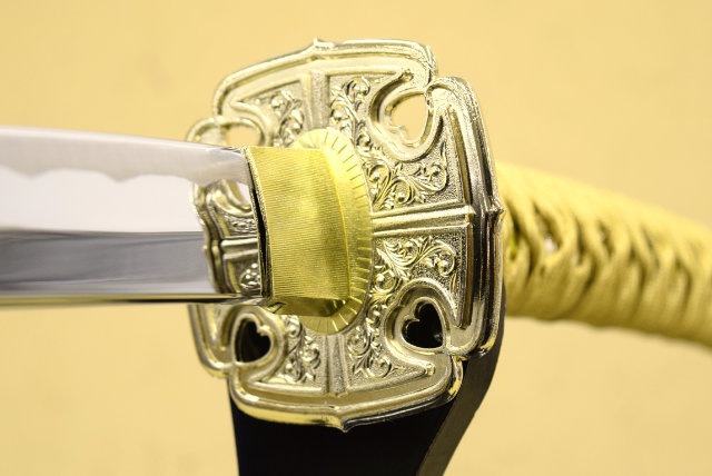 陣太刀 梨子地鞘太刀拵え 中級模造刀仕様 刀袋付-商品画像