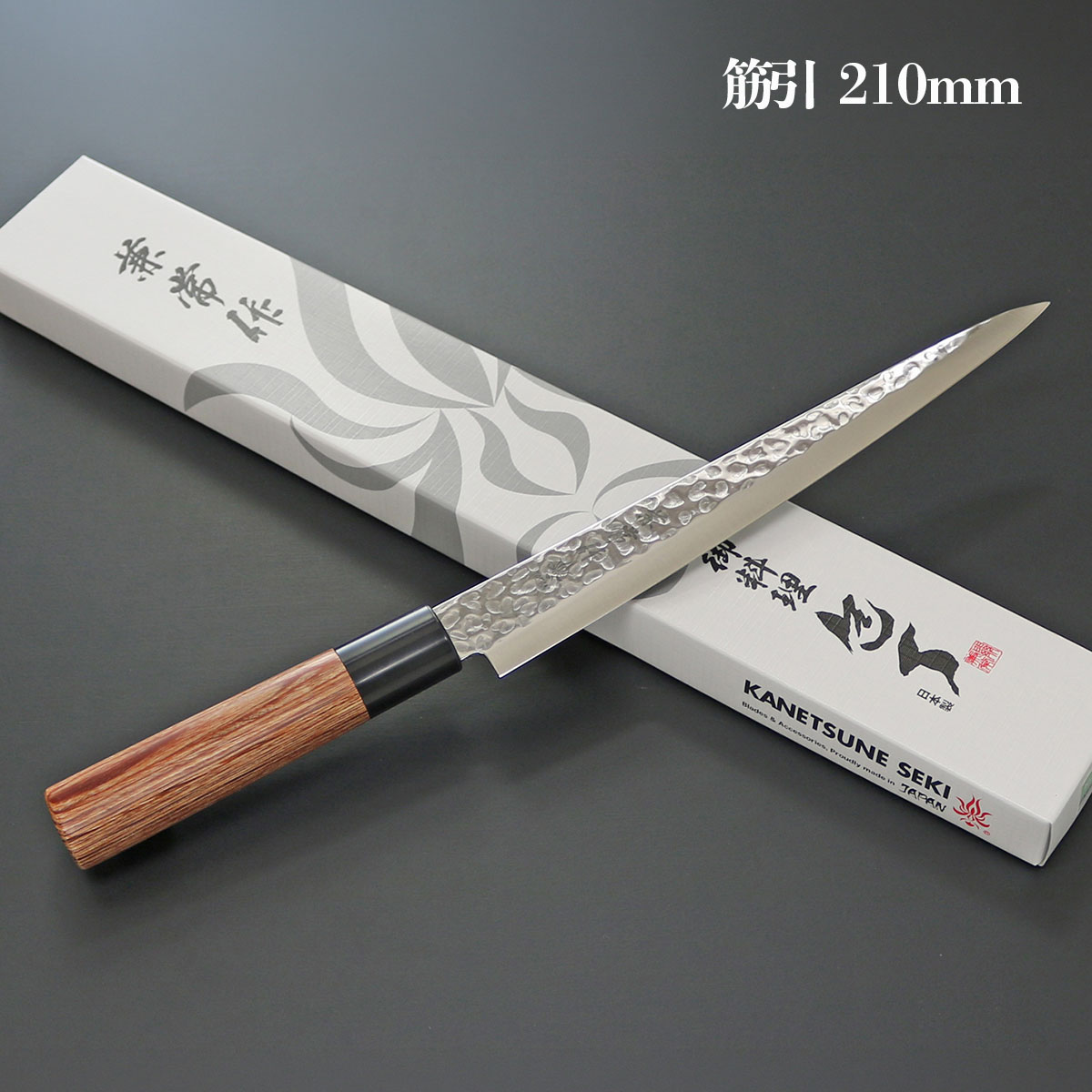 兼常作 KC-950シリーズ ステンレス1K6 槌目磨き 赤合板丸柄包丁　-商品画像