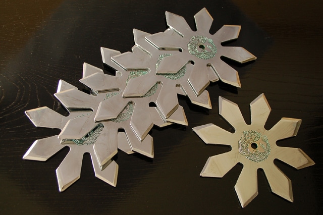 クロムメッキ手裏剣 八方 緑 Lサイズ-商品画像