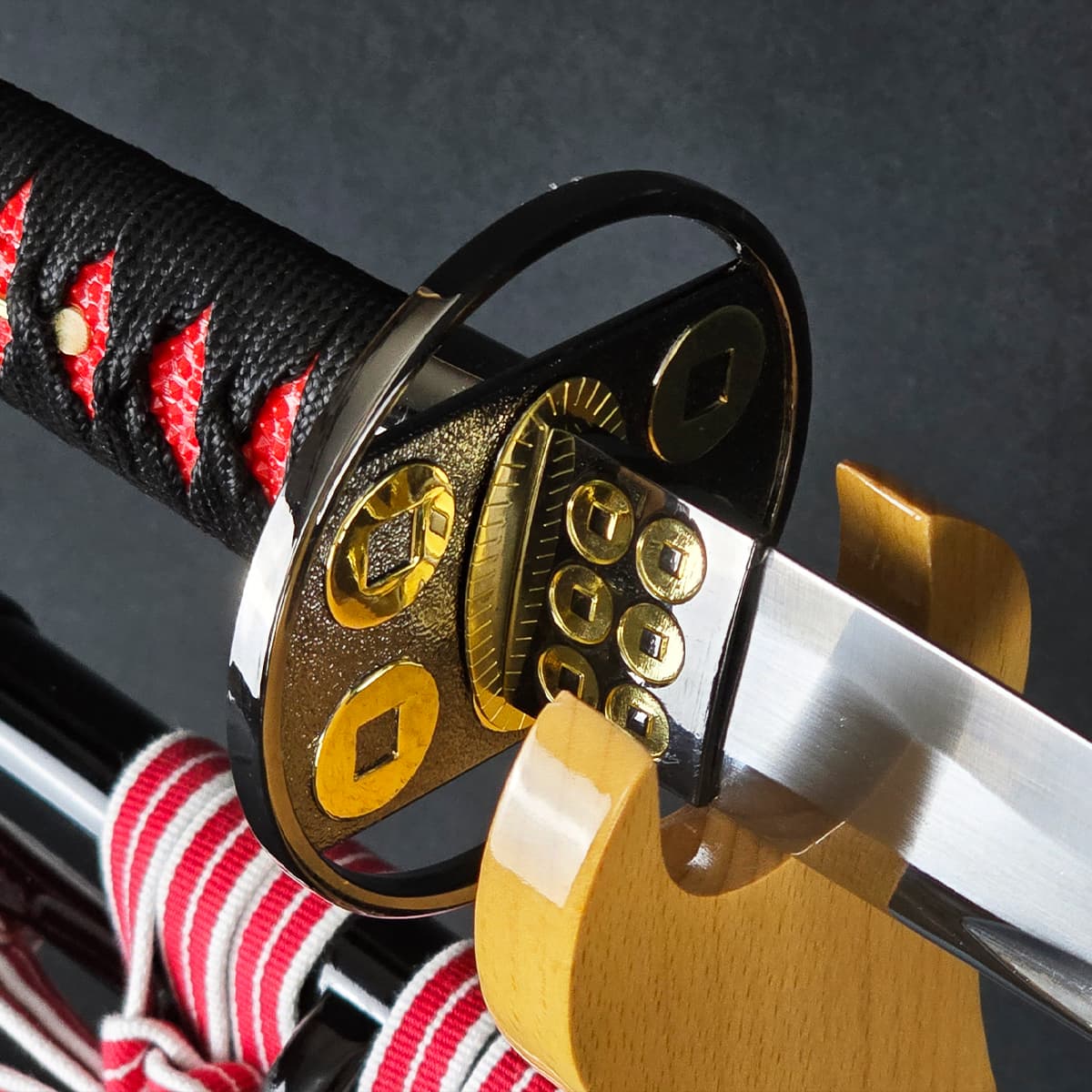 六文銭散らし 黒呂鞘 模造刀 真田家宝刀｜【公式】模造刀・居合