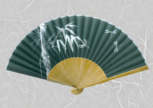 紳士布扇子 白抜墨絵 竹蜻蛉 扇子箱付-商品画像