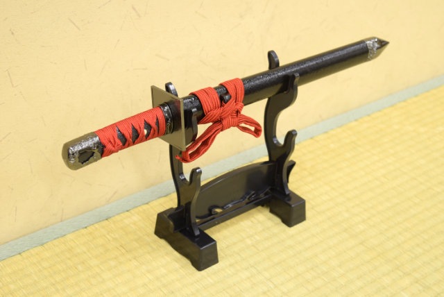 ミニ忍者刀 くノ一 刀掛台付 模造刀-商品画像