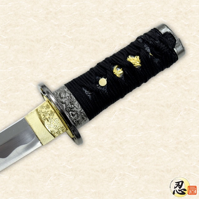 懐剣 黒銀雲鞘 黒糸下緒 模造刀-商品画像