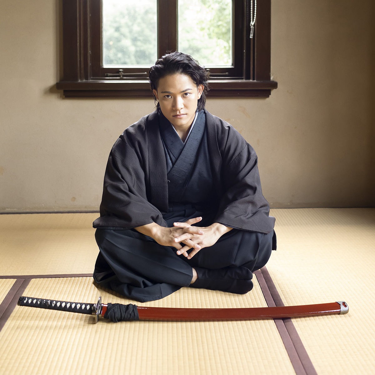 土方歳三拵え 和泉守兼定 模造刀-商品画像