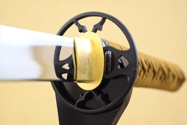 即納品 宗三左文字 三好政長所用 亜鉛合金刀身 刀袋付 高級模造